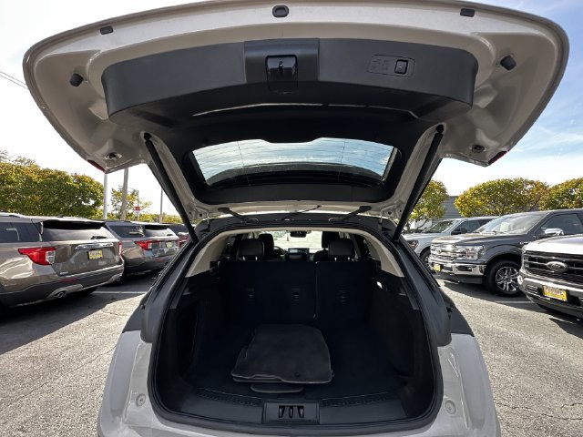 Certified 2023 Lincoln Corsair AWD w/ Equipment Group 101A image 41