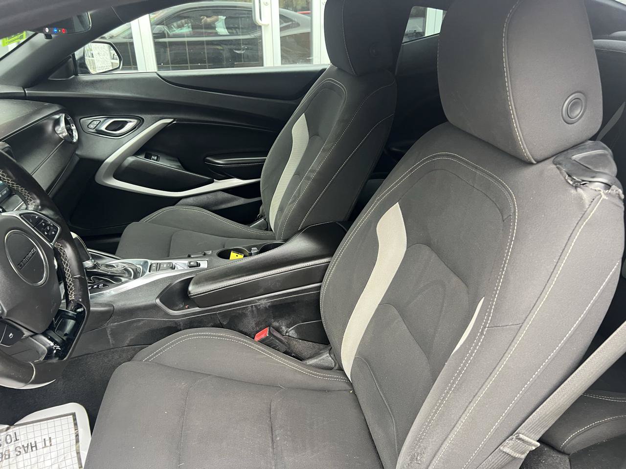 Used 2018 Chevrolet Camaro LT RWD image 12