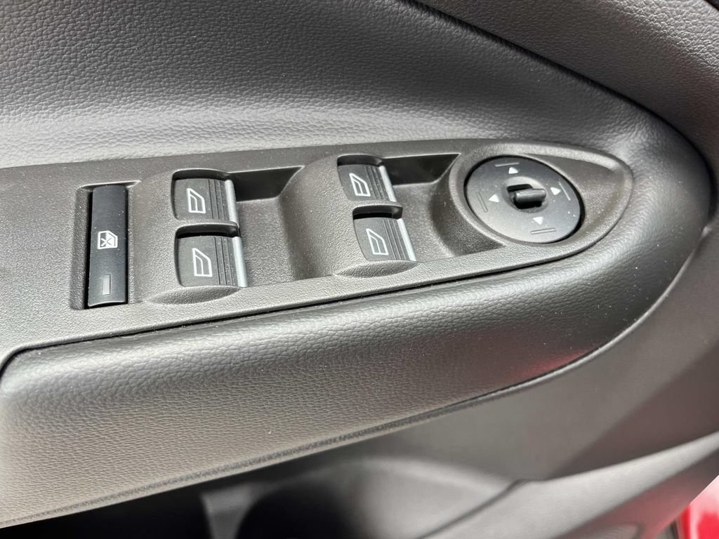 Used 2019 Ford Escape Titanium FWD image 28