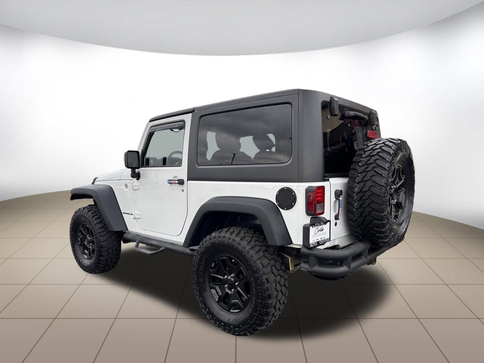 Used 2015 Jeep Wrangler Sport AWD/4WD image 5