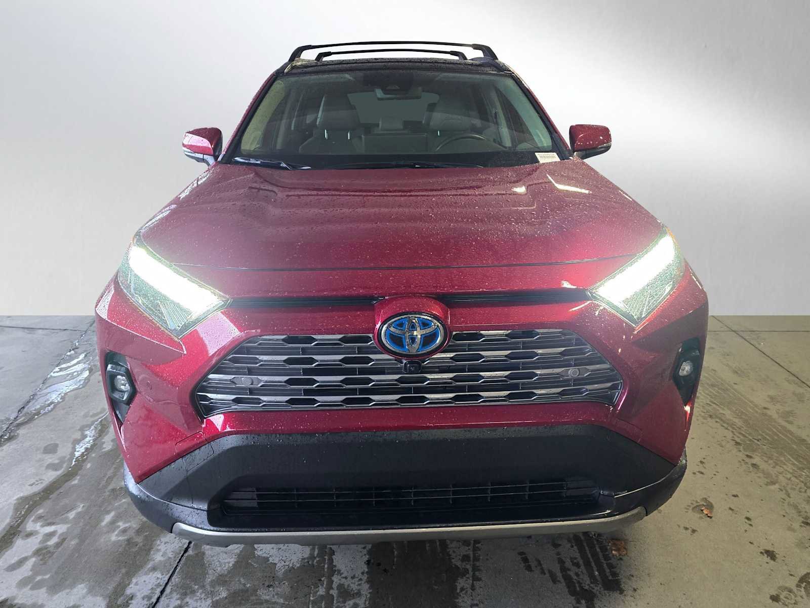 Used 2024 Toyota RAV4 Limited image 8