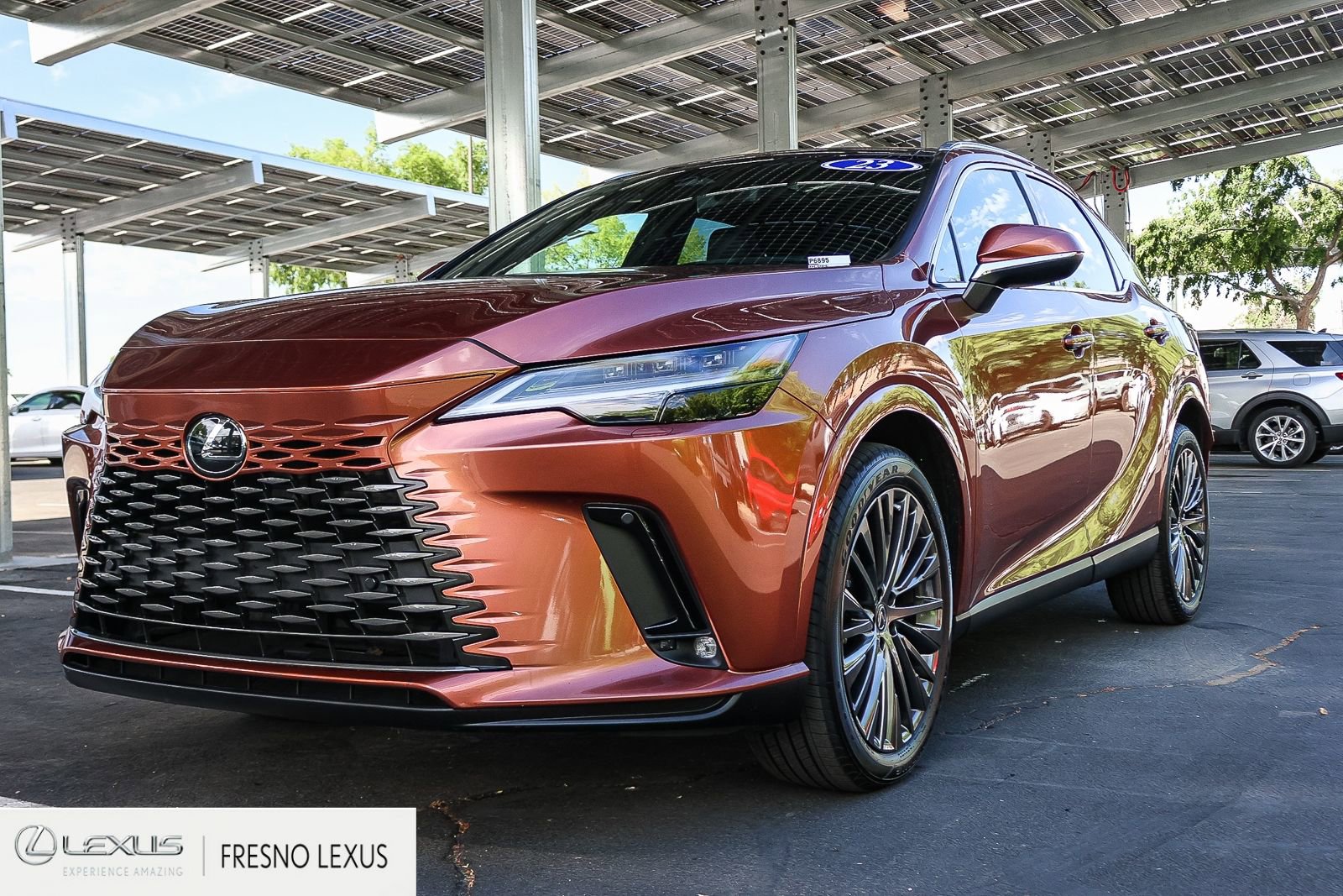 Used 2023 Lexus RX 350 w/ Accessory Package (Z1) image 3