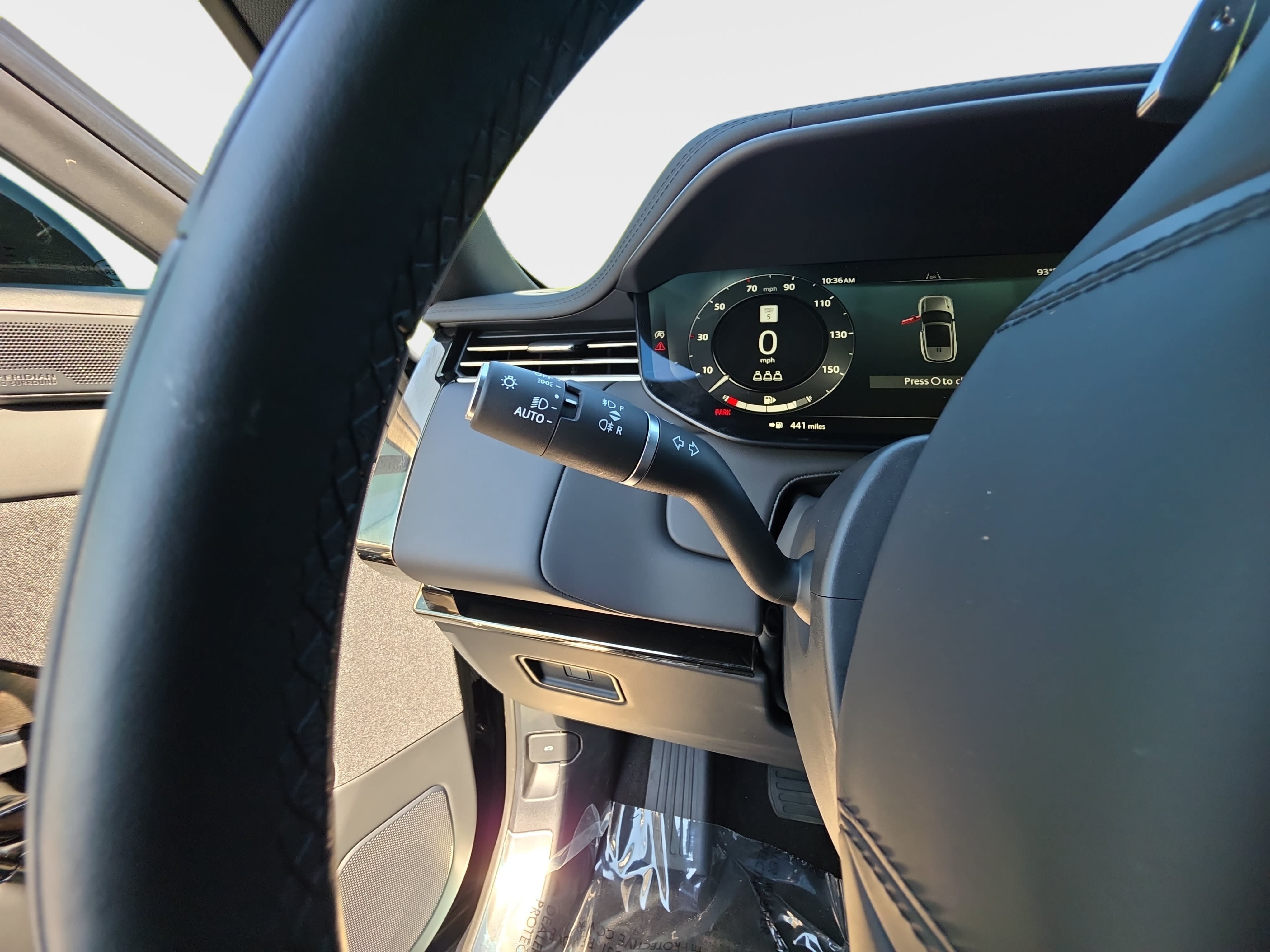 Certified 2025 Land Rover Range Rover Sport SE AWD/4WD image 26