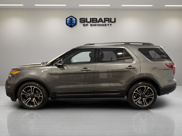 Used 2015 Ford Explorer Sport w/ Equipment Group 401A AWD/4WD image 2