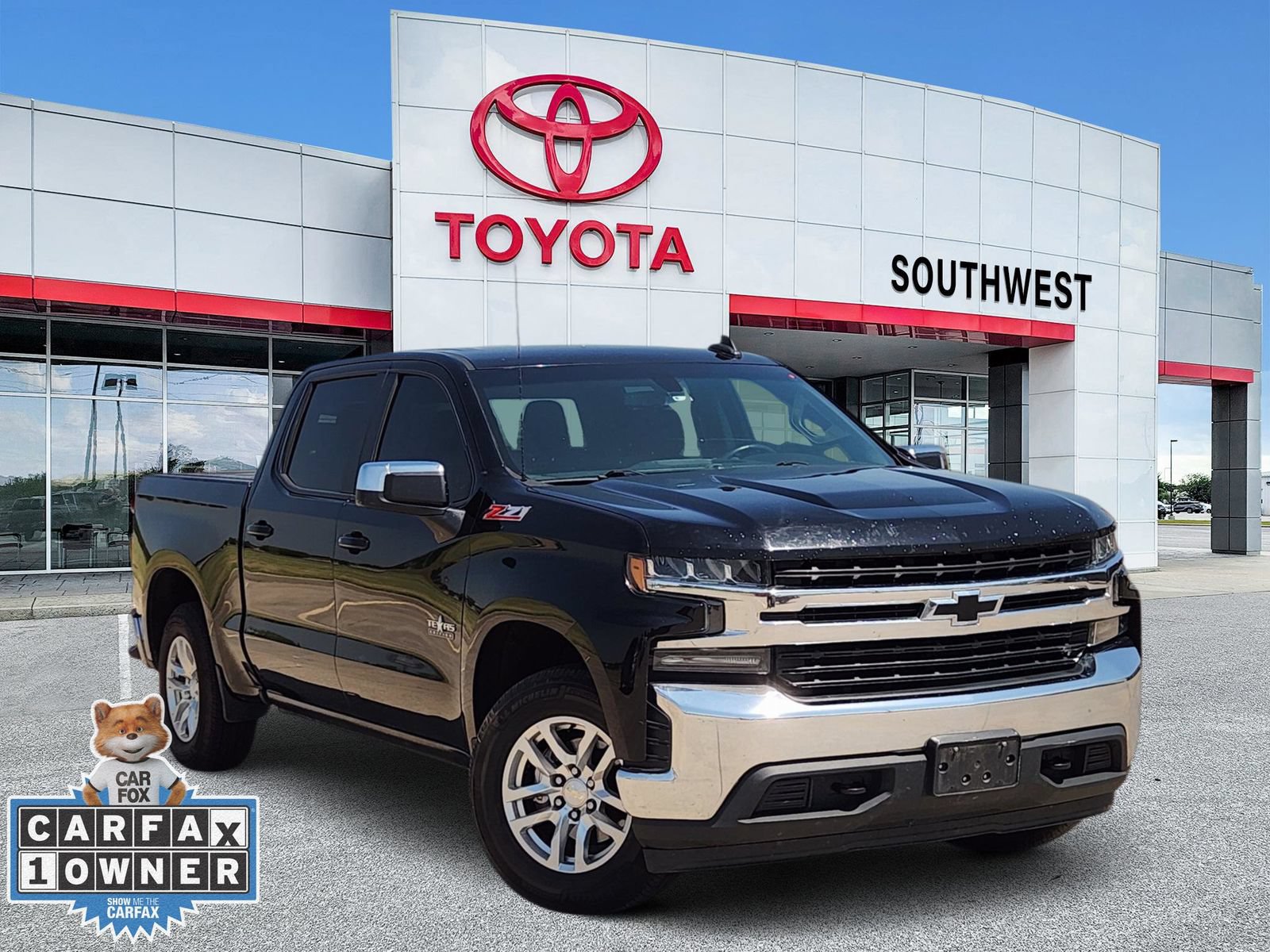 Used 2020 Chevrolet Silverado 1500 LT AWD/4WD image 1