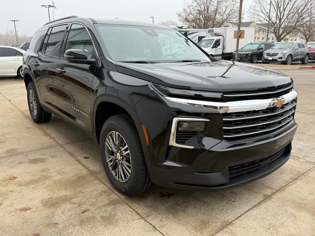 New 2026 Chevrolet Traverse LT