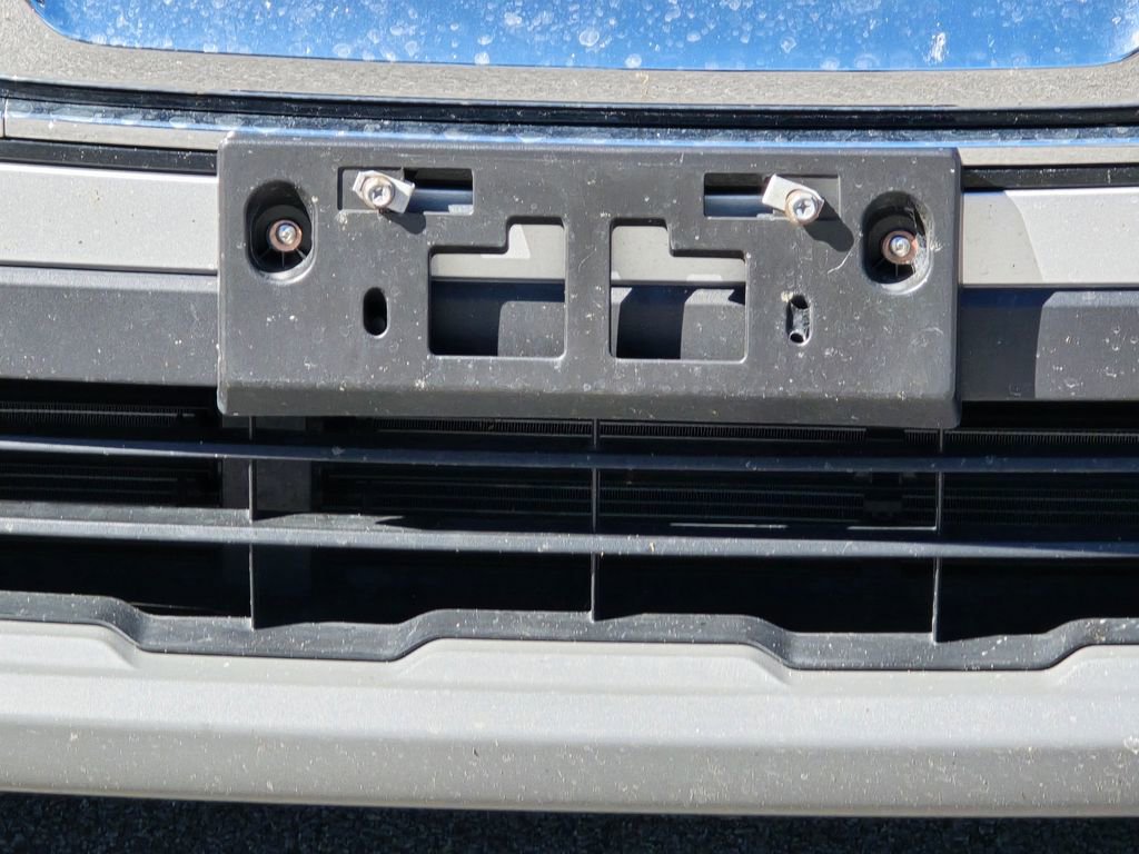 Used 2023 Nissan Rogue SV image 11