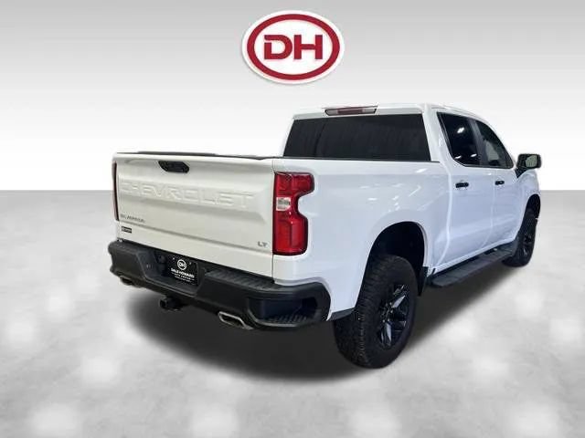Used 2024 Chevrolet Silverado 1500 LT Trail Boss w/ Protection Package AWD/4WD image 10