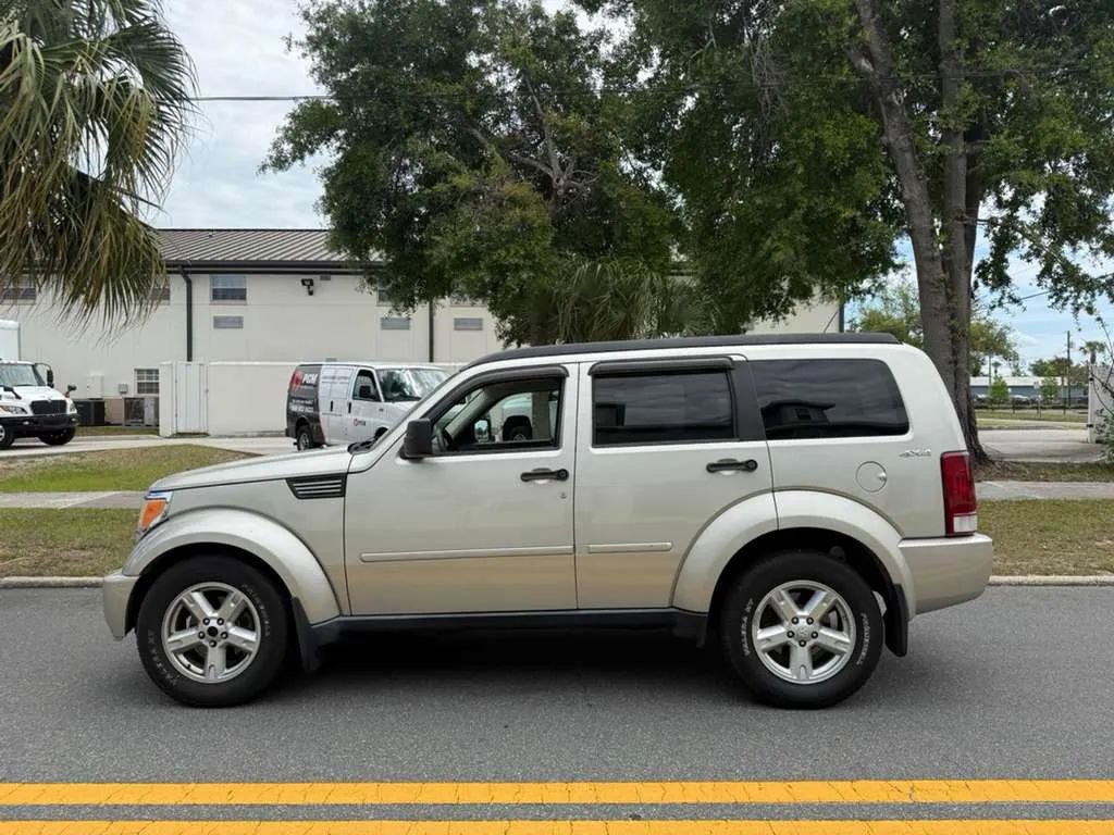Used 2009 Dodge Nitro SLT AWD/4WD image 6