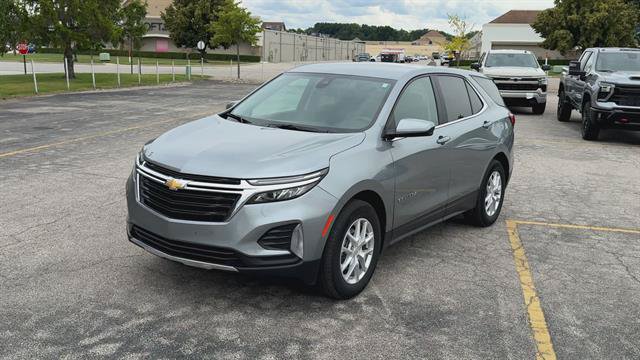 Certified 2024 Chevrolet Equinox LT w/ LPO, Floor Liner Package FWD image 4