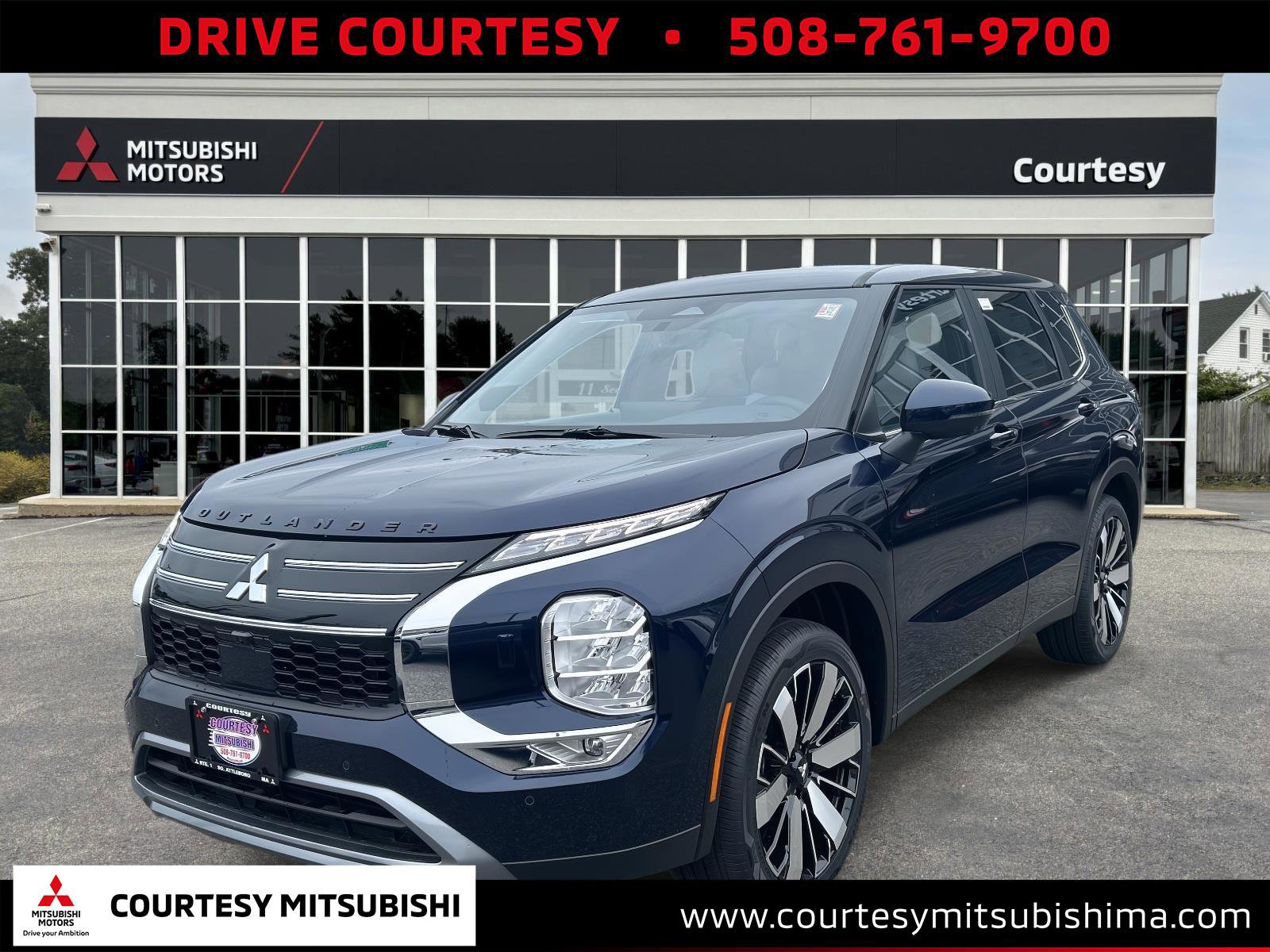 New 2025 Mitsubishi Outlander SE