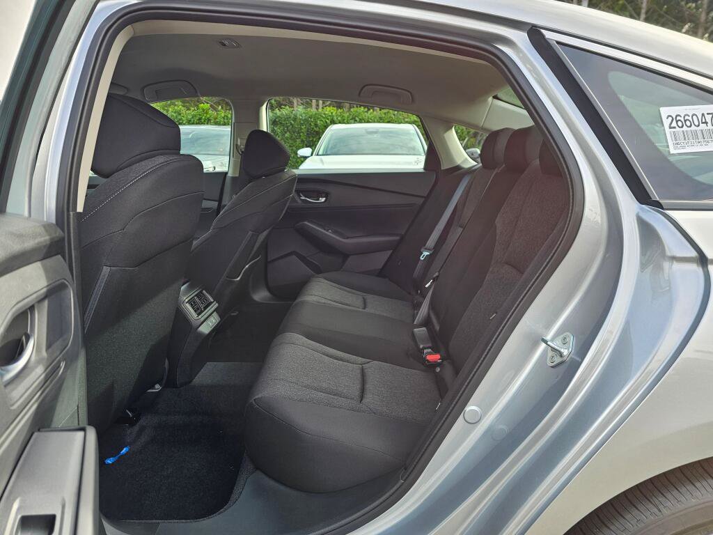 New 2026 Honda Accord LX image 18