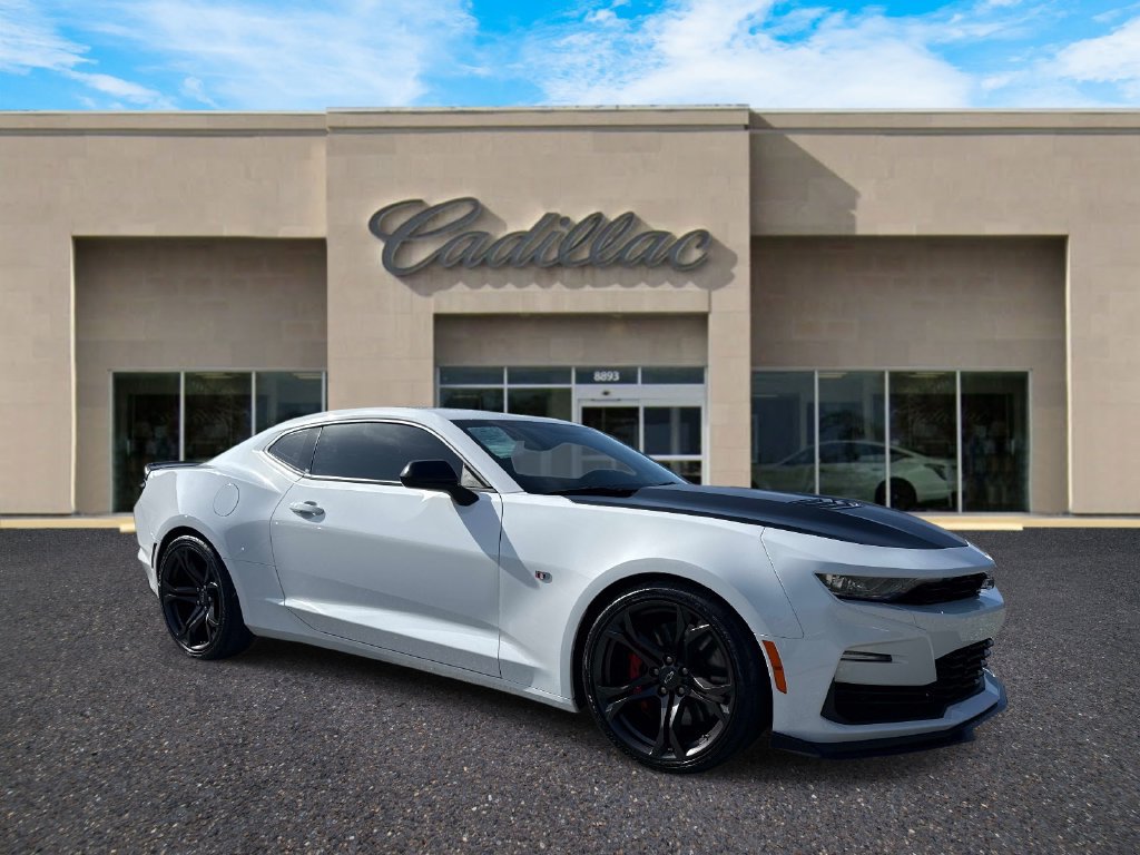 Used 2023 Chevrolet Camaro SS RWD image 1