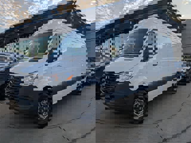 New 2025 Mercedes-Benz Sprinter 2500