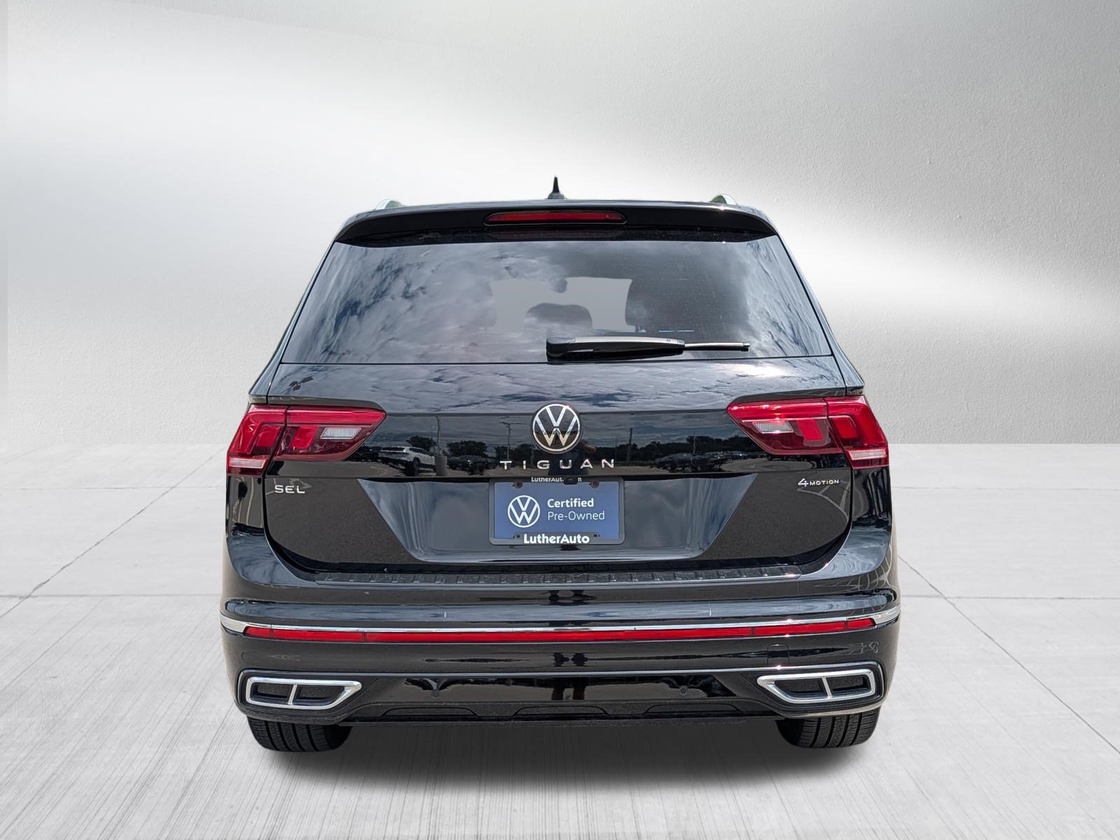 Certified 2023 Volkswagen Tiguan SEL R-Line AWD/4WD image 6