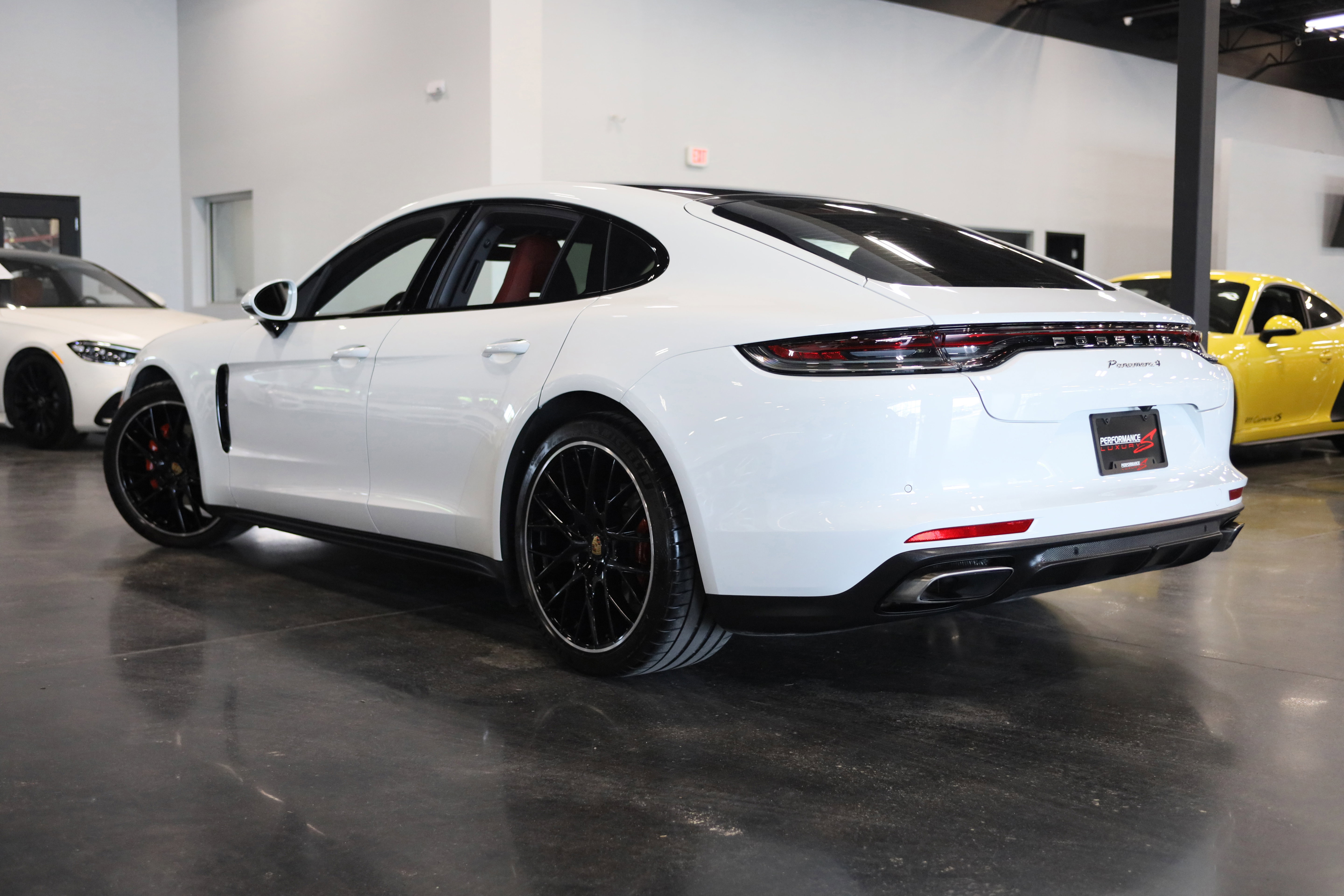 Used 2022 Porsche Panamera 4 AWD/4WD image 4
