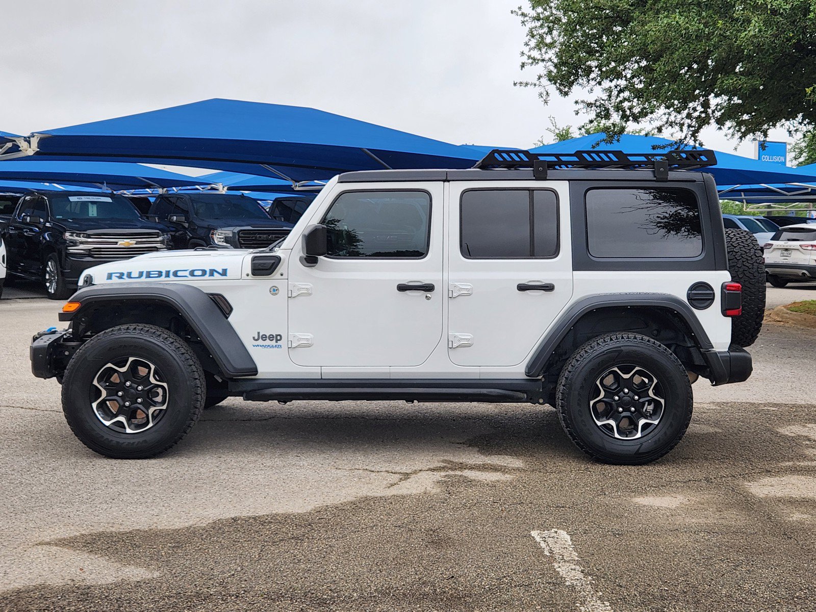 Used 2021 Jeep Wrangler Unlimited Rubicon 4xe w/ Steel Bumper Group AWD/4WD image 3