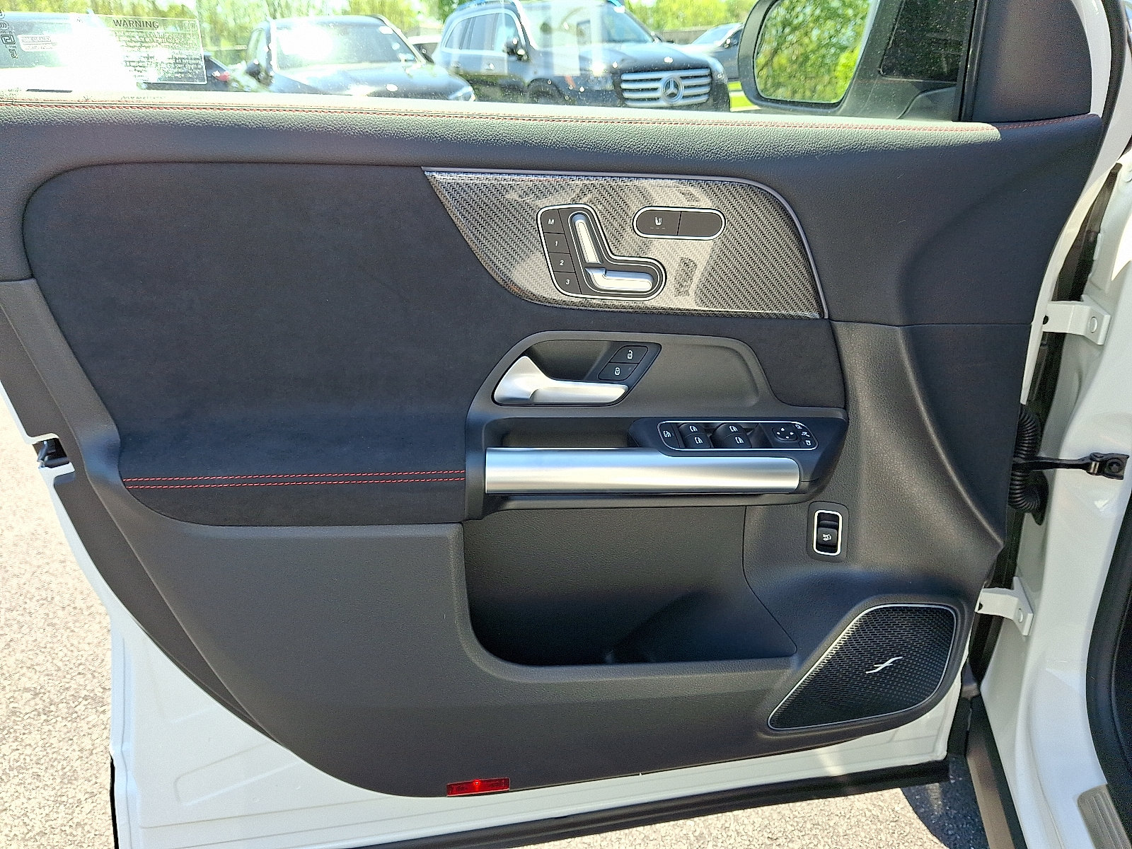 New 2026 Mercedes-Benz GLA 35 AMG 4MATIC image 11