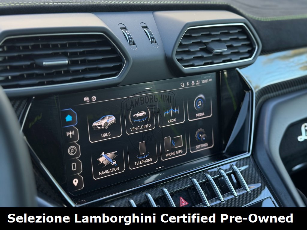 Used 2024 Lamborghini Urus Performante image 16