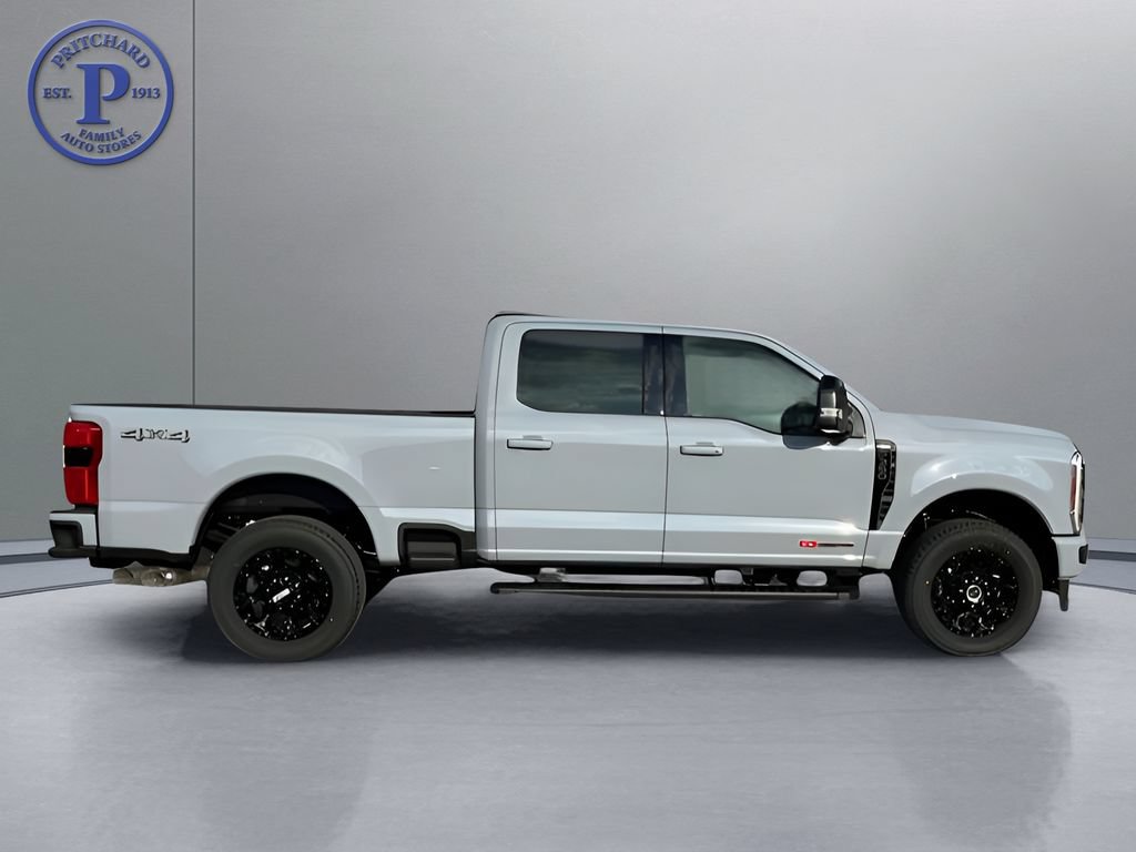 New 2026 Ford F350 Lariat w/ Black Appearance Package AWD/4WD image 9
