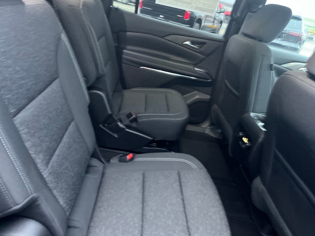 New 2026 Chevrolet Traverse LT image 27