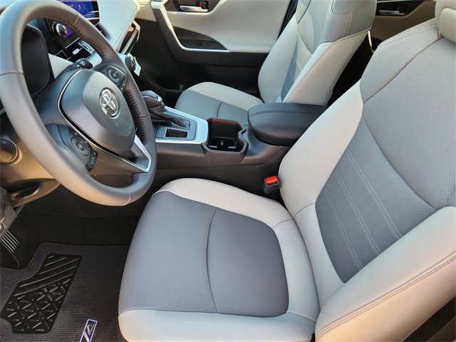 New 2025 Toyota RAV4 Limited image 9