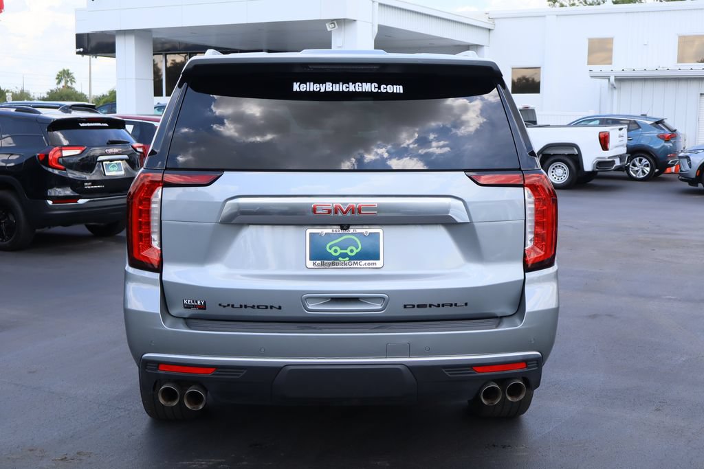 Certified 2024 GMC Yukon XL Denali AWD/4WD image 8