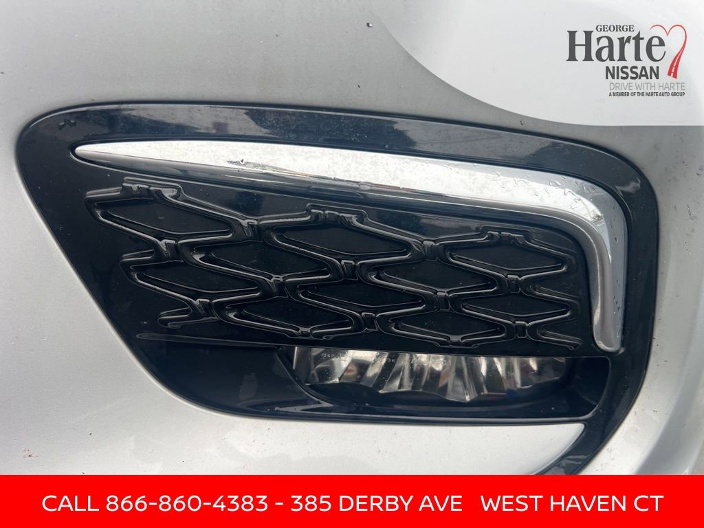 Used 2024 Chrysler Pacifica Touring-L image 15