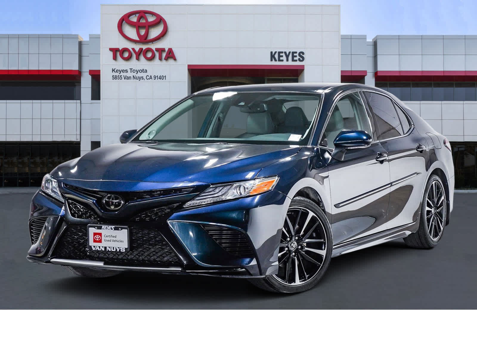 Certified 2020 Toyota Camry XSE w/ Navigation Package FWD image 1