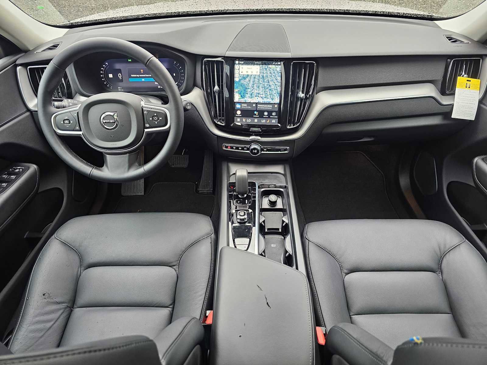 Certified 2025 Volvo XC60 B5 Core w/ Protection Package Premier AWD/4WD image 20