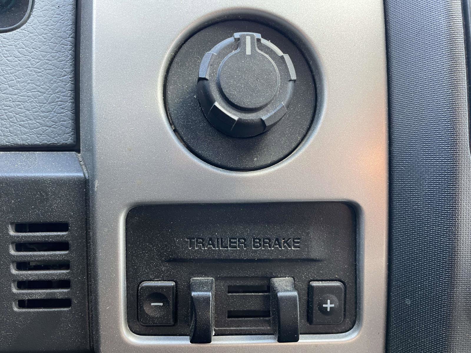 Used 2014 Ford F150 XLT w/ Equipment Group 302A Luxury image 26