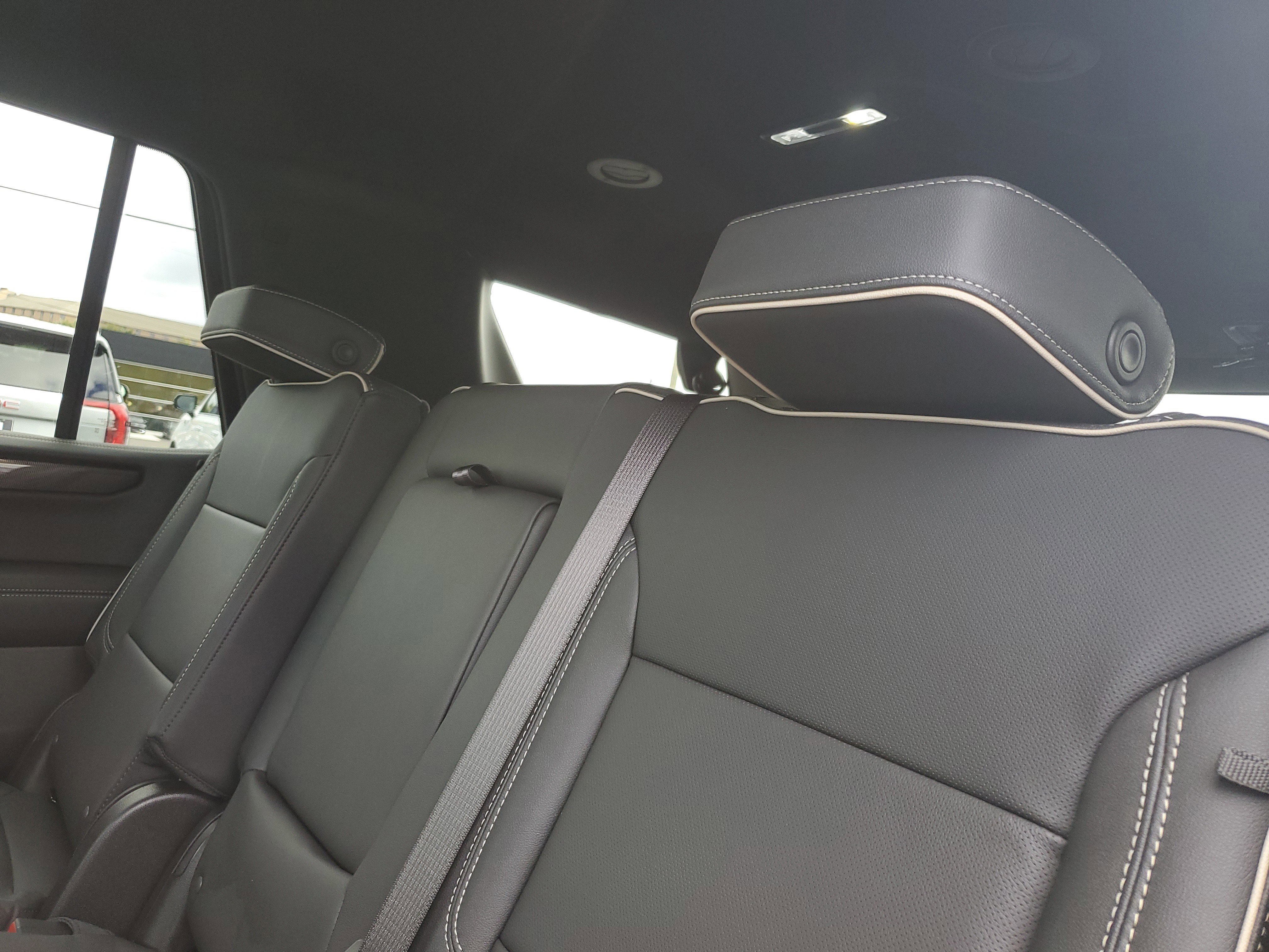 New 2026 GMC Yukon Elevation image 10