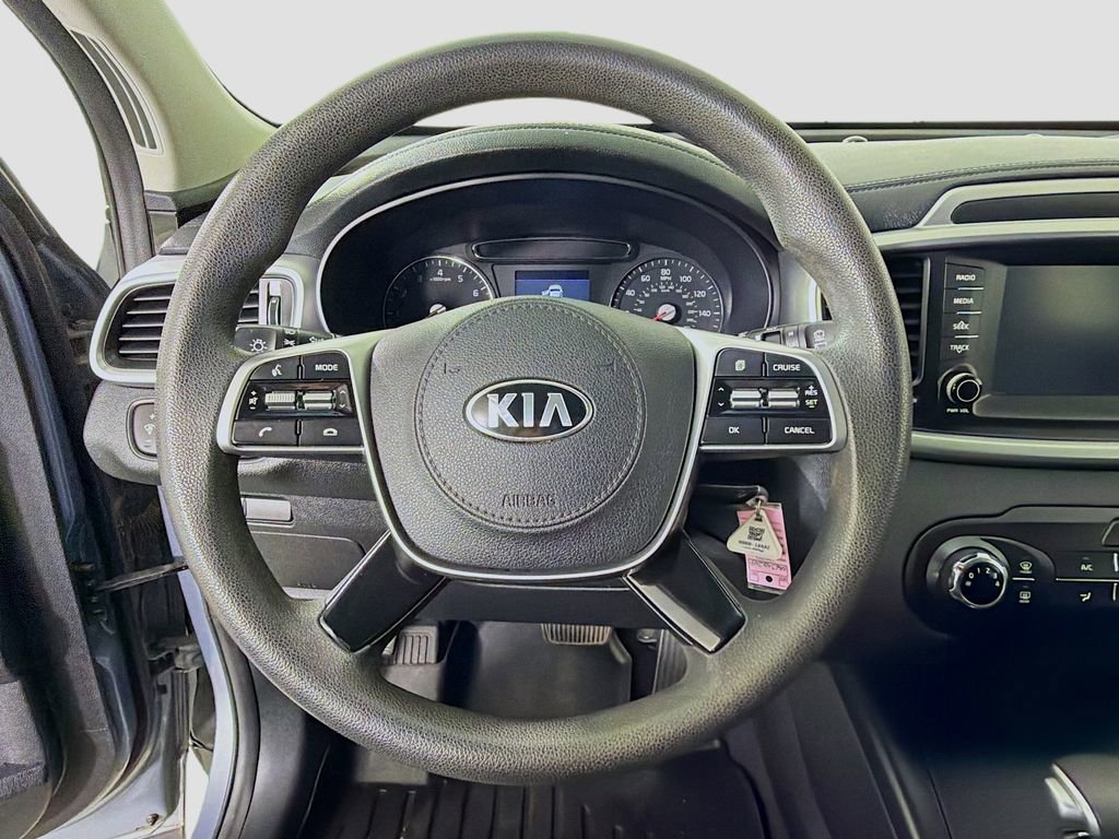 Used 2020 Kia Sorento LX image 14