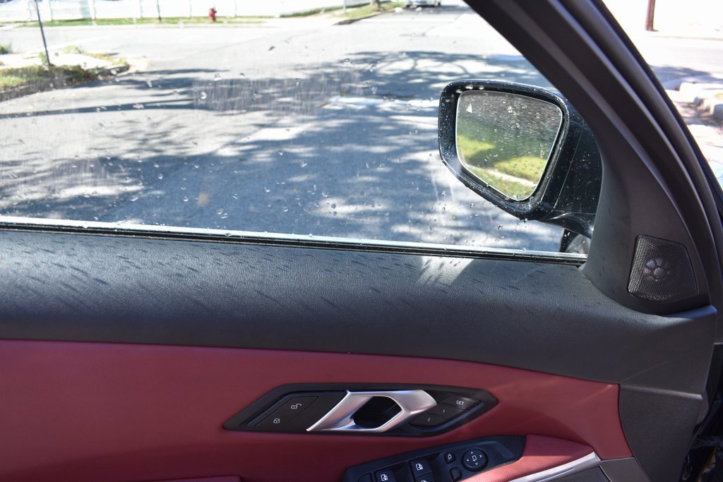 Used 2024 BMW 330i xDrive Sedan w/ Premium Package image 11