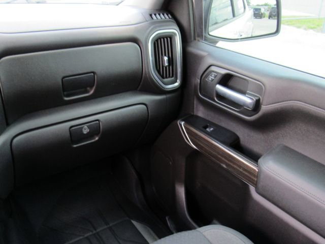 Used 2020 Chevrolet Silverado 1500 RST w/ Convenience Package AWD/4WD image 19