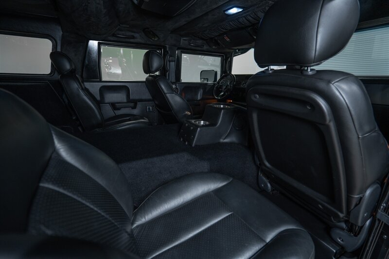 Used 2006 HUMMER H1 4-Door Wagon AWD/4WD image 34