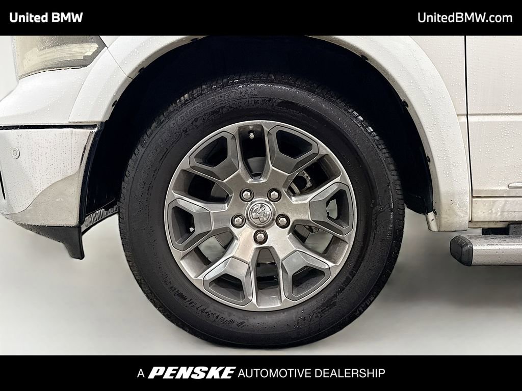 Used 2017 RAM 1500 Limited AWD/4WD image 2