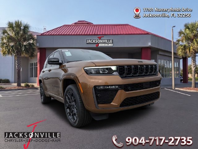 New 2027 Jeep Grand Cherokee Summit w/ Adv Protech Group IV AWD/4WD 360° Tour