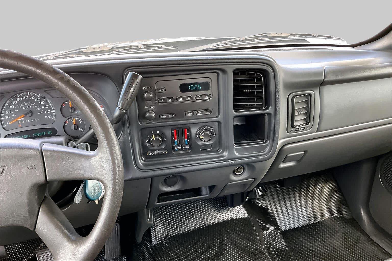 Used 2006 Chevrolet Silverado 1500 W/T RWD image 6