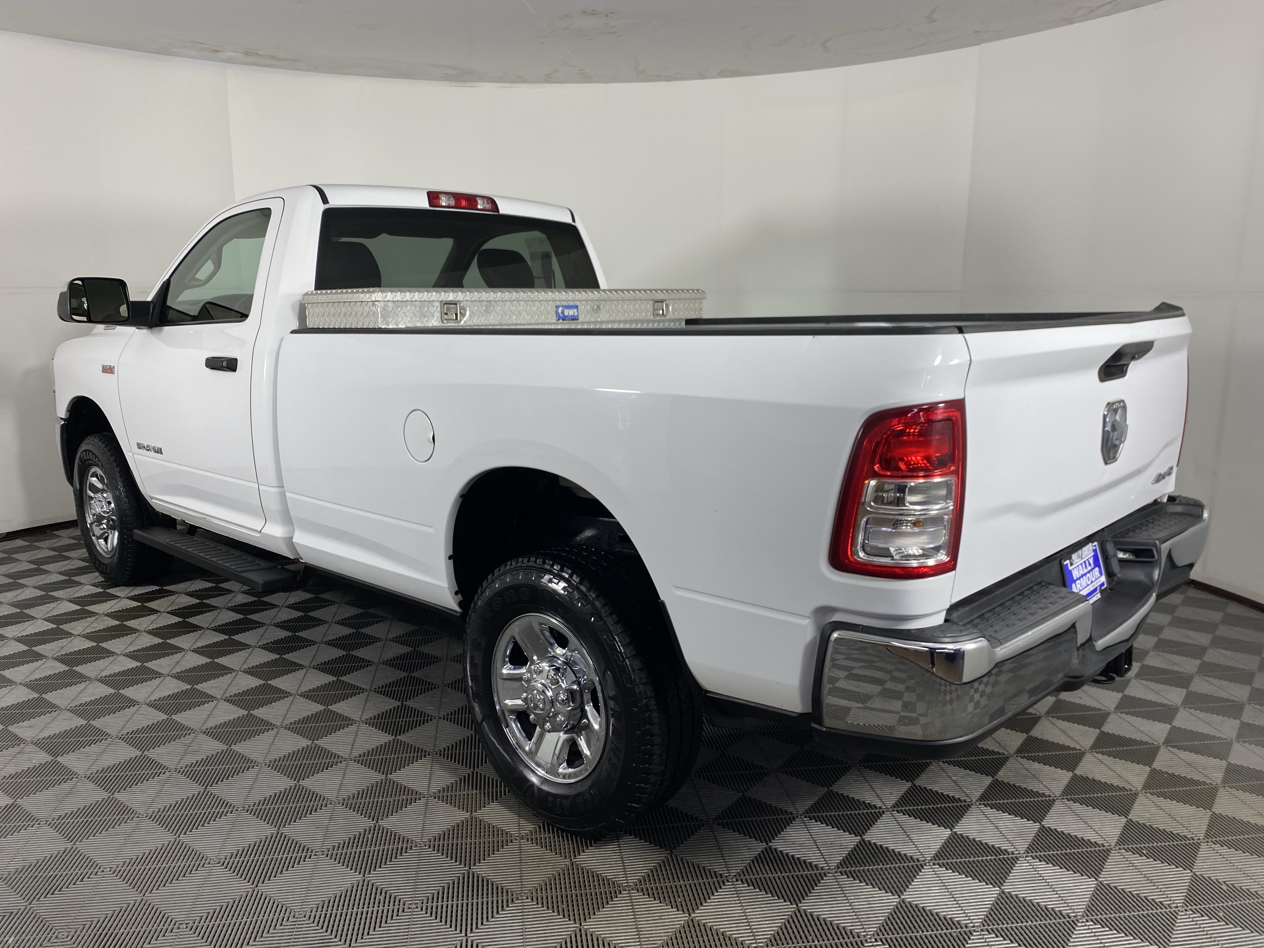 Used 2020 RAM 2500 Tradesman w/ Chrome Appearance Group AWD/4WD image 7
