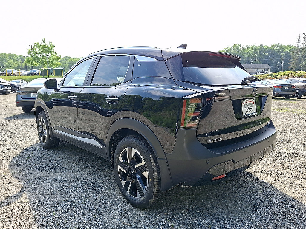 New 2026 Nissan Kicks SV w/ SV Premium Package AWD/4WD image 3