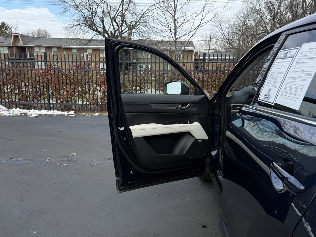 Used 2023 MAZDA CX-5 AWD 2.5 S w/ Premium Package image 22