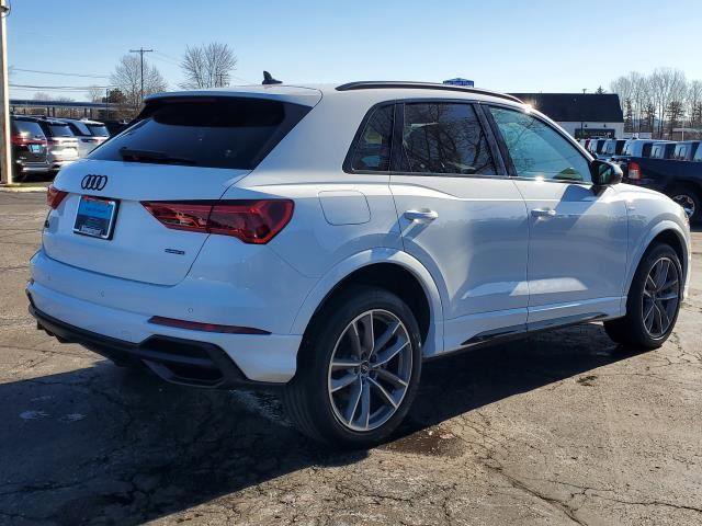Used 2022 Audi Q3 2.0T Premium Plus AWD/4WD image 4