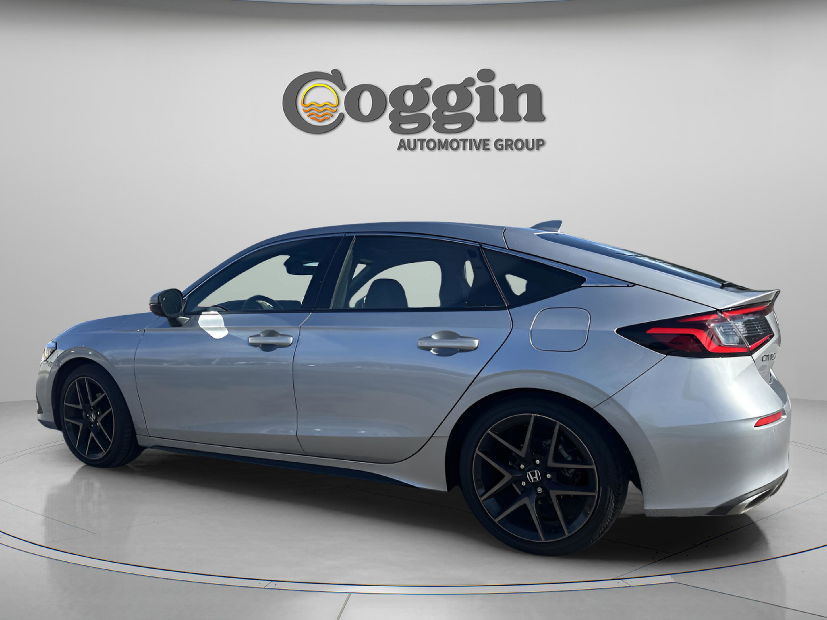 Used 2022 Honda Civic Sport Touring image 4