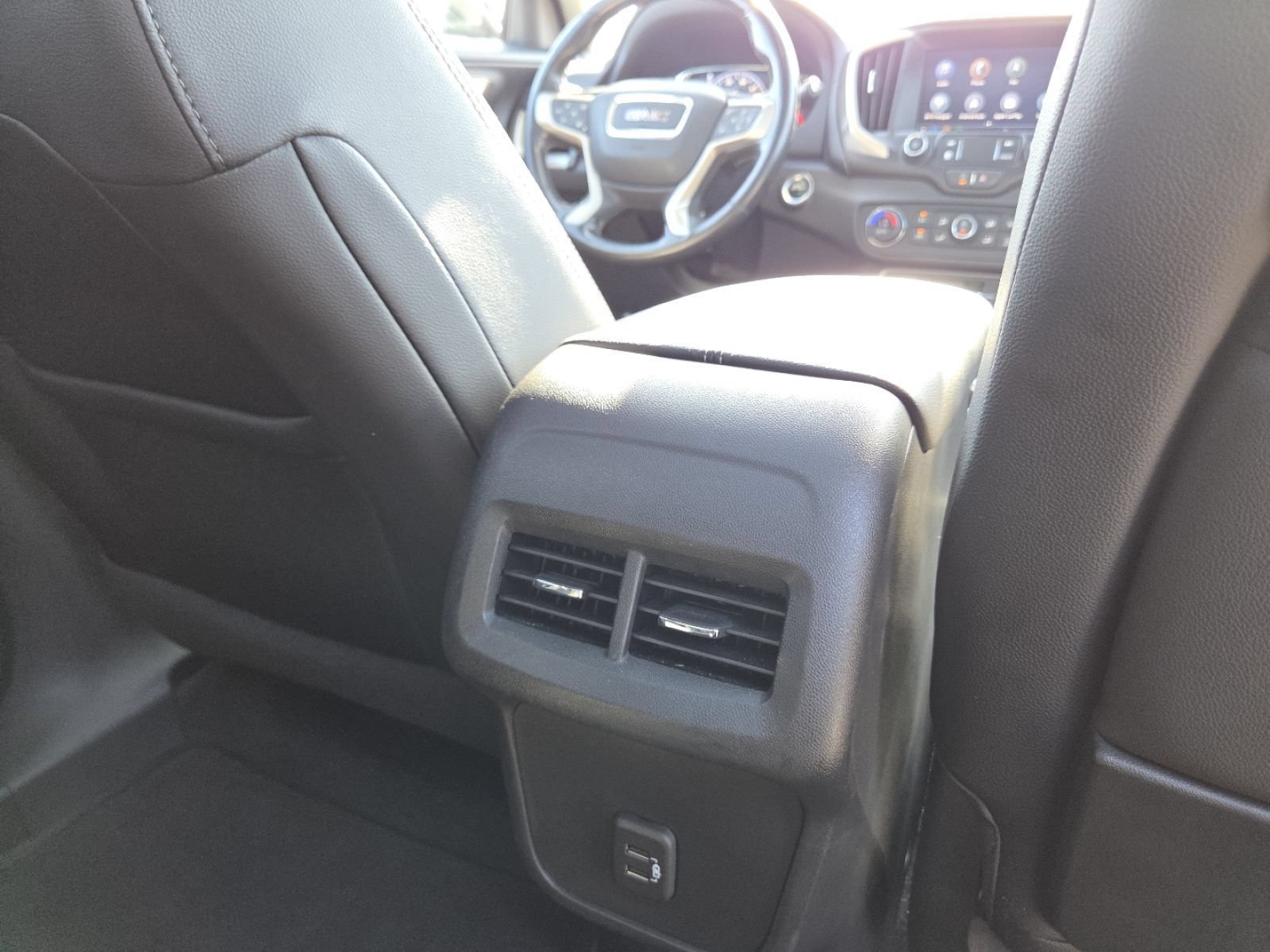 Used 2022 GMC Terrain Denali AWD/4WD image 27