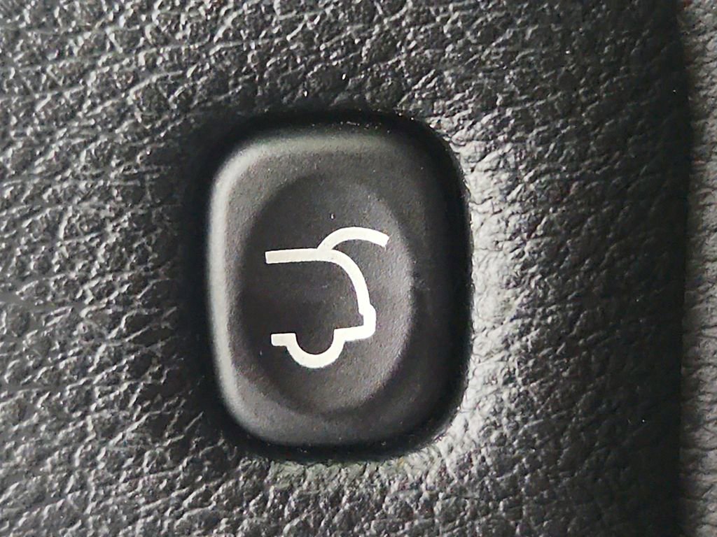 Used 2018 Jeep Grand Cherokee Trailhawk AWD/4WD image 39