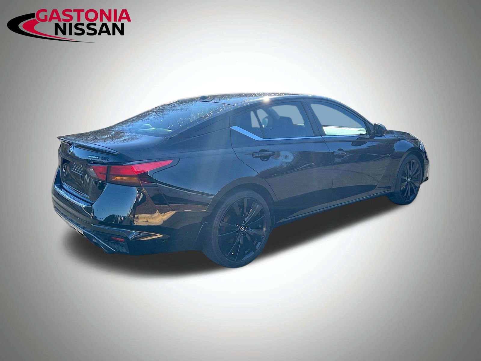 Used 2022 Nissan Altima 2.5 SR w/ Midnight Edition Package image 9