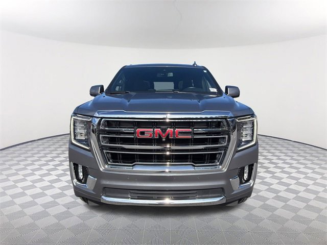 Used 2022 GMC Yukon SLT w/ SLT Premium Package image 2