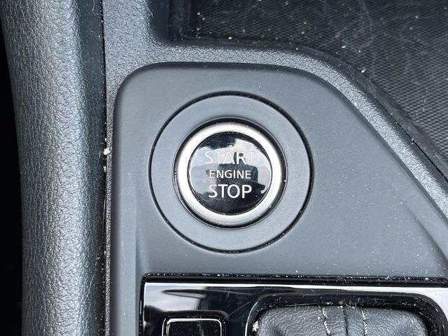 Certified 2025 Nissan Sentra S image 7