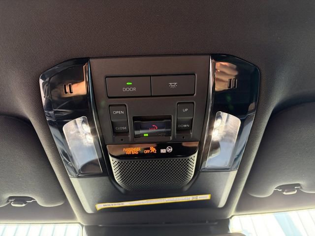 Used 2025 Lexus GX 550 w/ Accessory Package (32) image 25